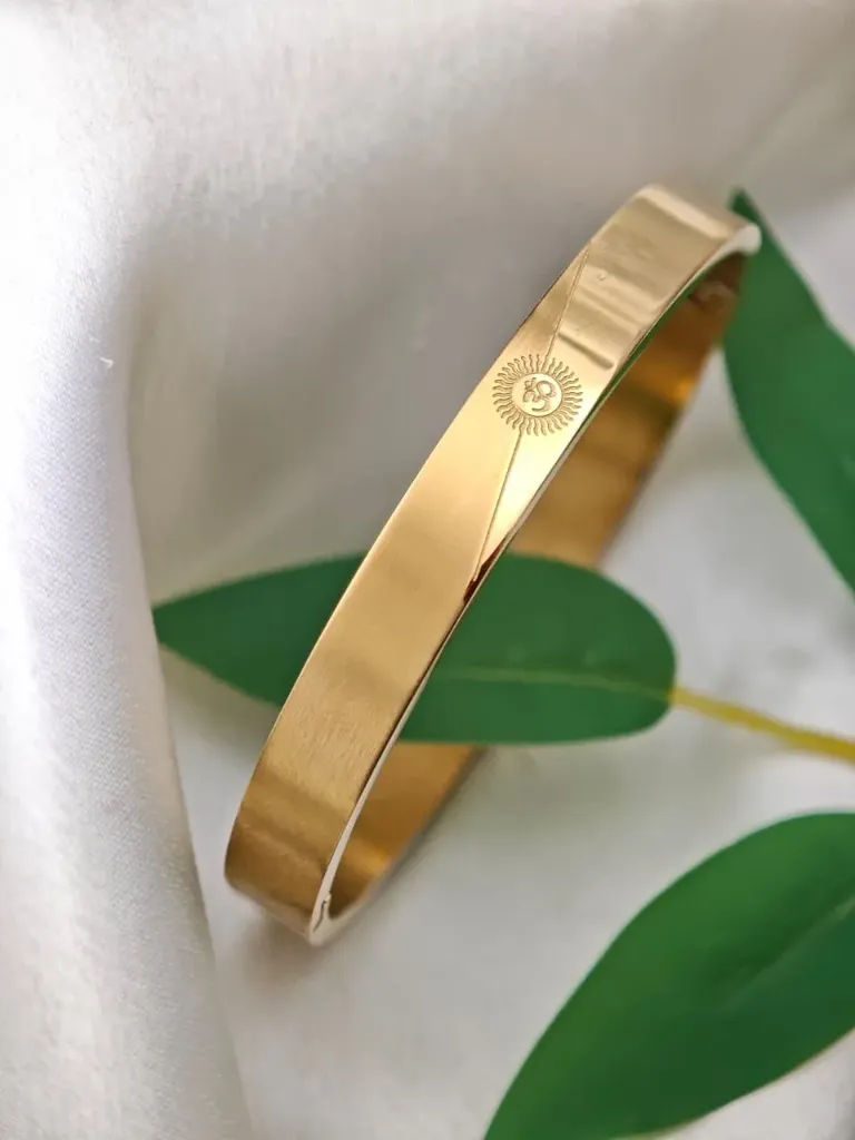 Man's Gold Finish Kada